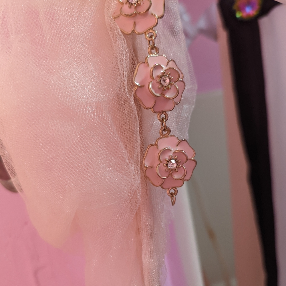 Prom Dress - Picture 3 of 5